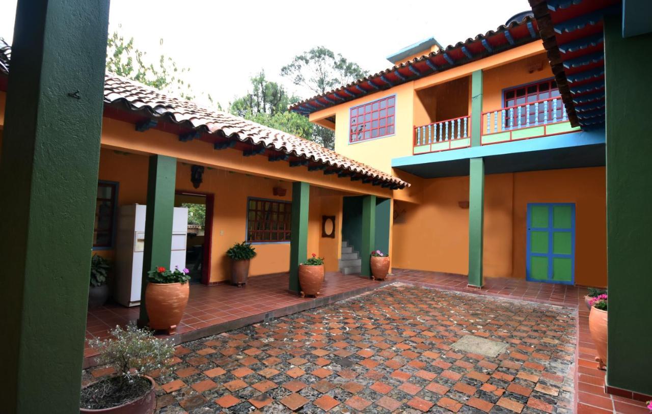 Casona 1865 Hotell Ráquira Exteriör bild