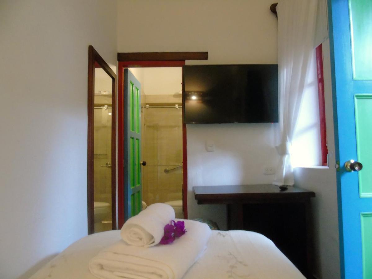 Casona 1865 Hotell Ráquira Exteriör bild