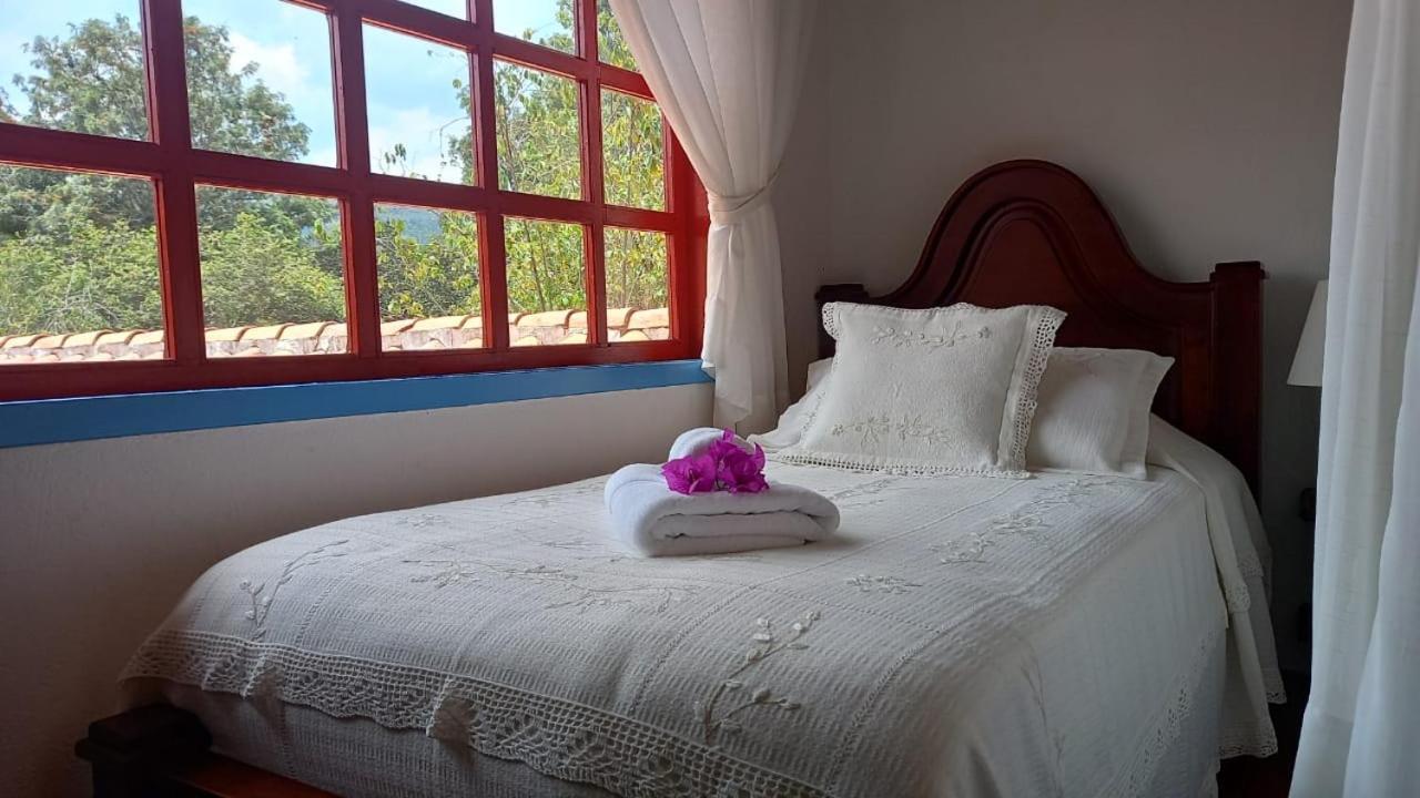 Casona 1865 Hotell Ráquira Exteriör bild